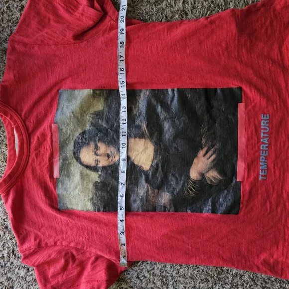 Off-White Red Mona Lisa Print Cotton Designer Art To Wear T-shirt Size M